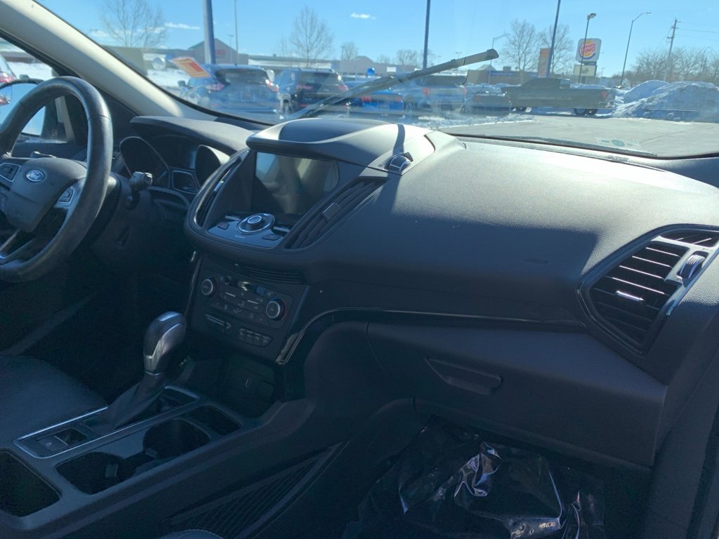 Used 2019 Ford Escape Titanium image 19