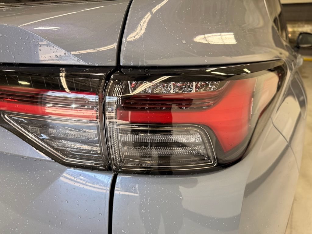 Used 2025 Mitsubishi Outlander SEL AWD/4WD image 5