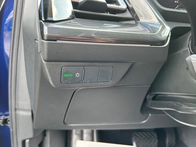 Used 2022 Audi Q4 e-tron Premium Plus w/ Premium Plus image 24