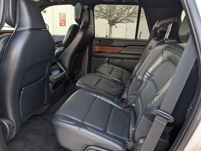 Used 2022 Lincoln Navigator Reserve image 29