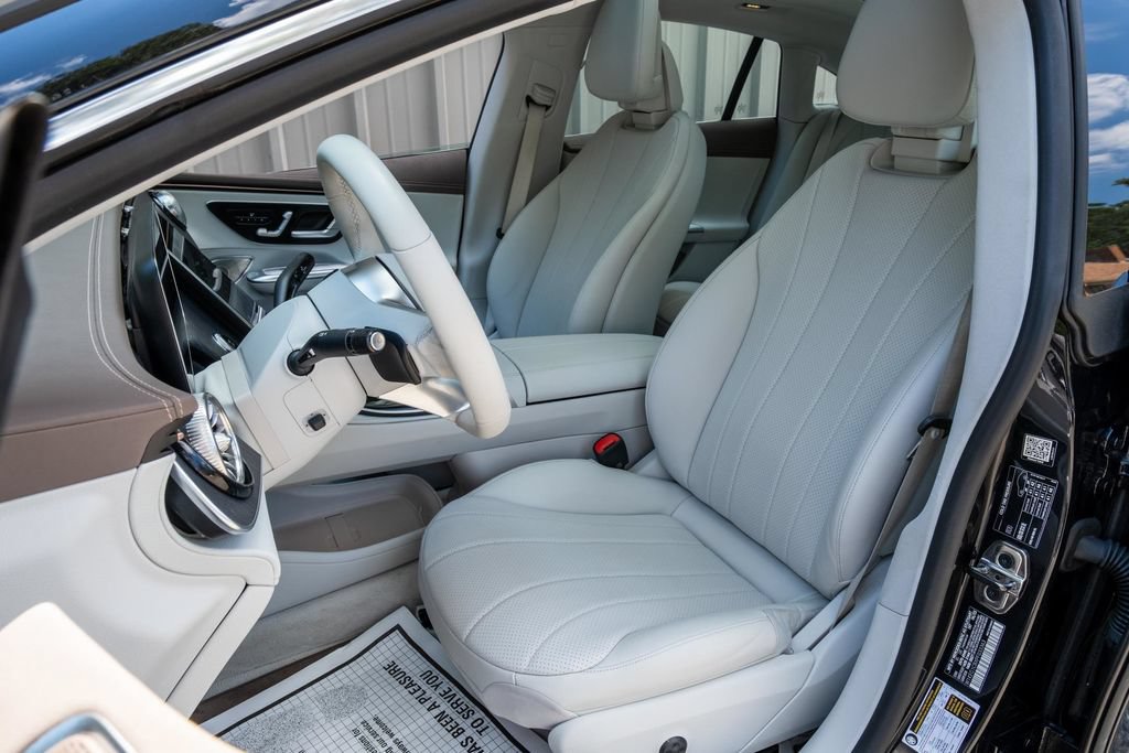 Used 2023 Mercedes-Benz EQE 350+ 4MATIC Sedan image 15