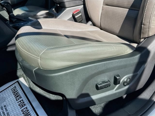 Used 2015 Hyundai Santa Fe Sport w/ Option Group 04 AWD/4WD image 20