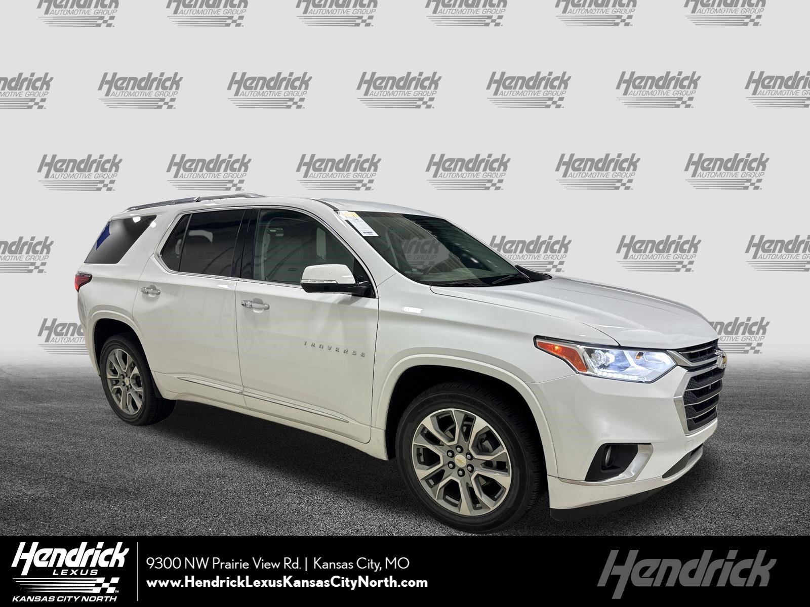 Used 2018 Chevrolet Traverse Premier FWD video 1