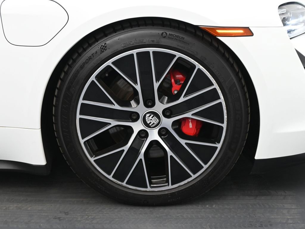 Used 2021 Porsche Taycan 4S image 23