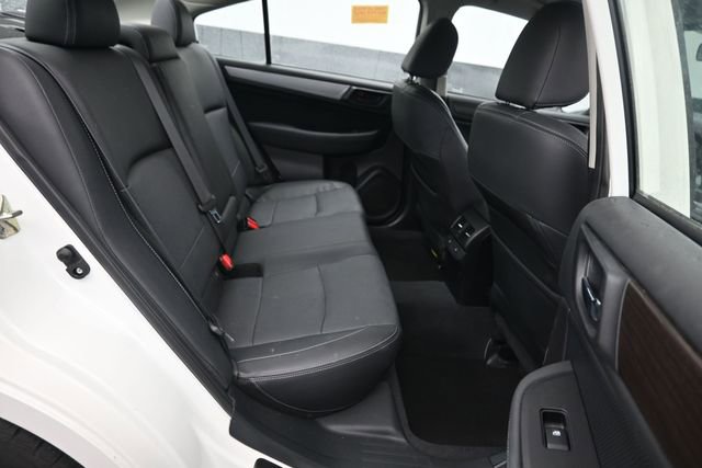 Used 2015 Subaru Legacy 2.5i Limited AWD/4WD image 7