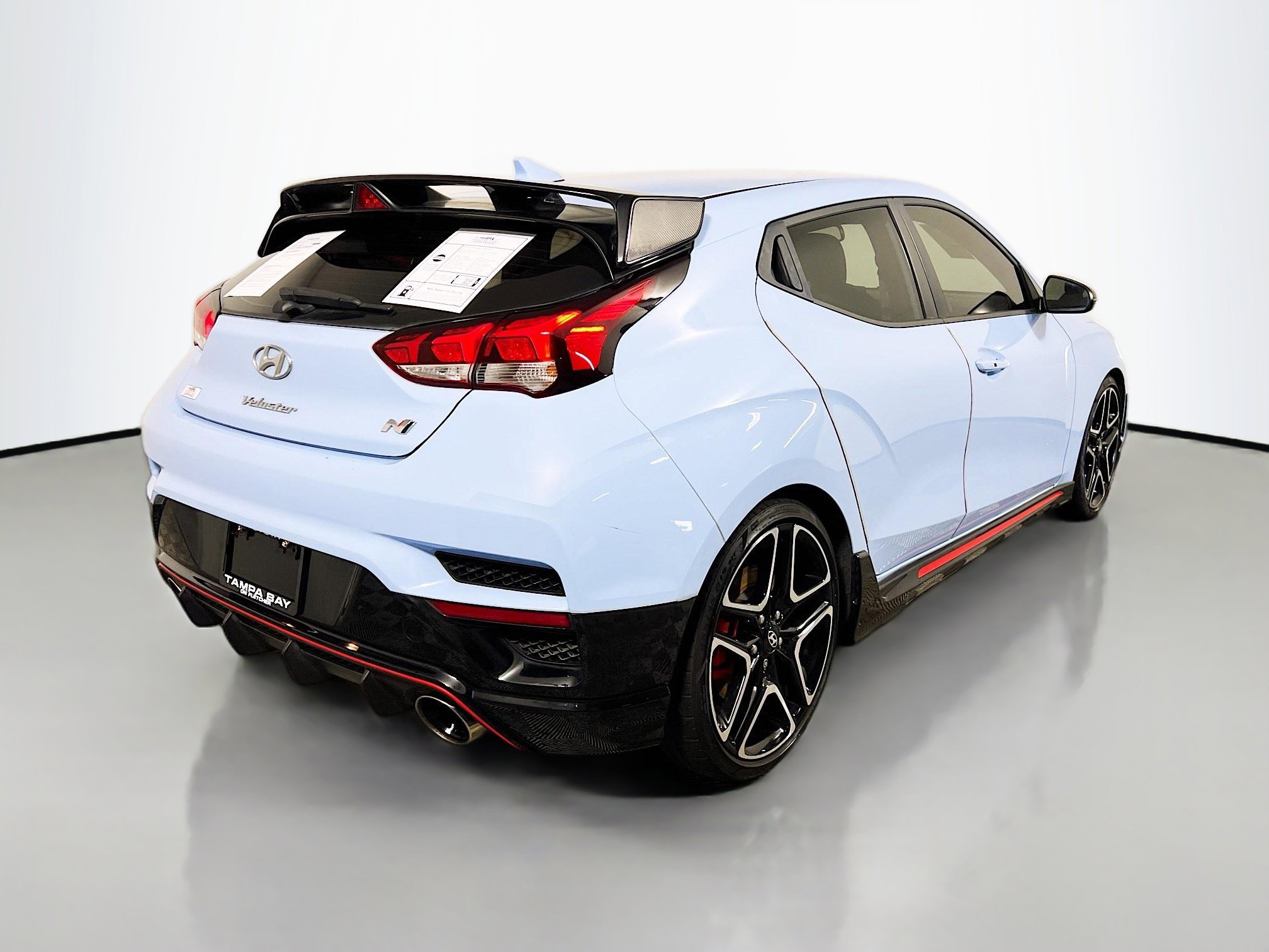 Used 2019 Hyundai Veloster N N w/ Performance Package image 4