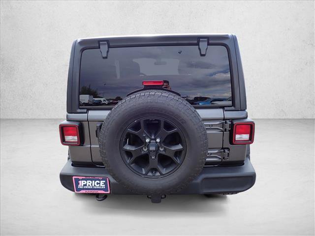 Used 2021 Jeep Wrangler Sport AWD/4WD video 3