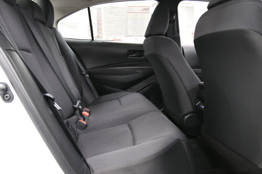Certified 2025 Toyota Corolla LE image 22