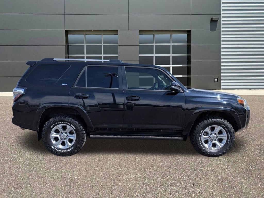 Used 2021 Toyota 4Runner SR5 Premium AWD/4WD image 4
