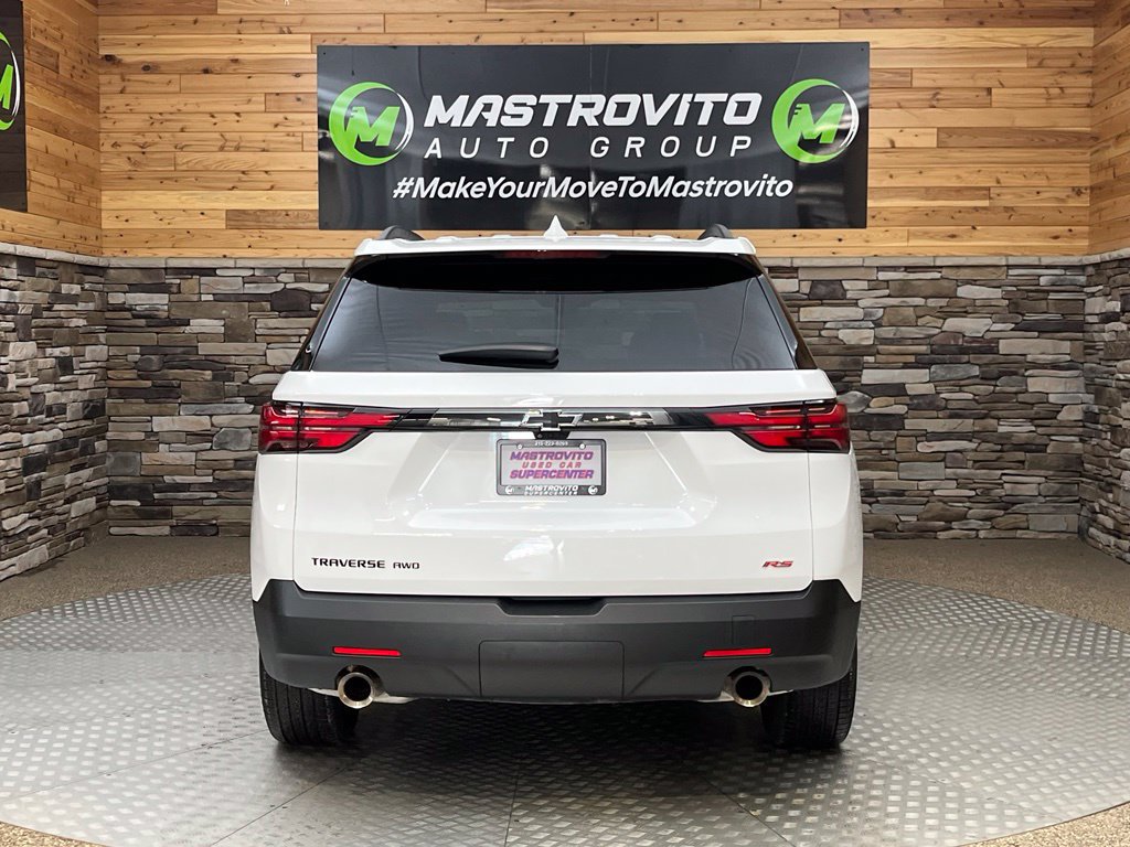 Used 2023 Chevrolet Traverse RS AWD/4WD image 34