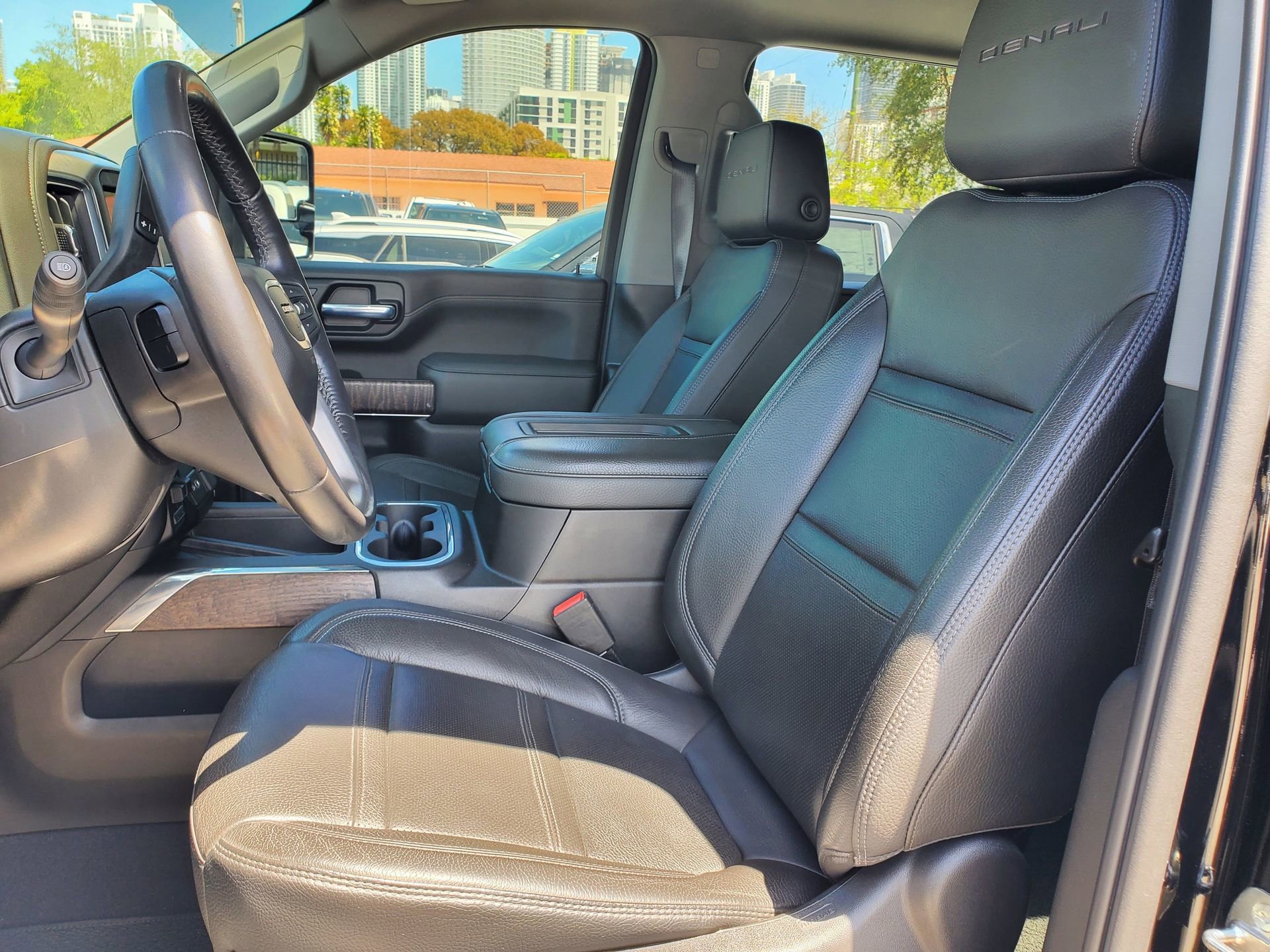 Used 2022 GMC Sierra 3500 Denali w/ Denali Ultimate Package image 20