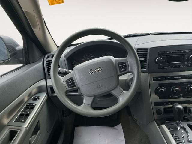 Used 2006 Jeep Grand Cherokee Laredo AWD/4WD image 13