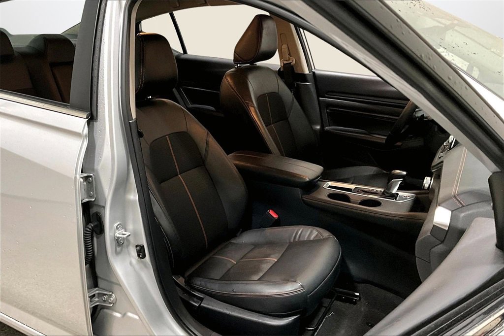 Used 2022 Nissan Altima 2.5 SR image 28