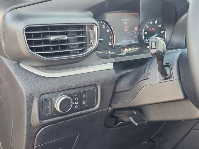 Certified 2022 Ford Explorer XLT w/ Equipment Group 202A image 19