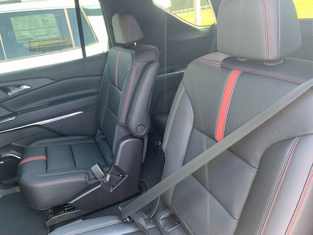 New 2026 Chevrolet Traverse RS image 8