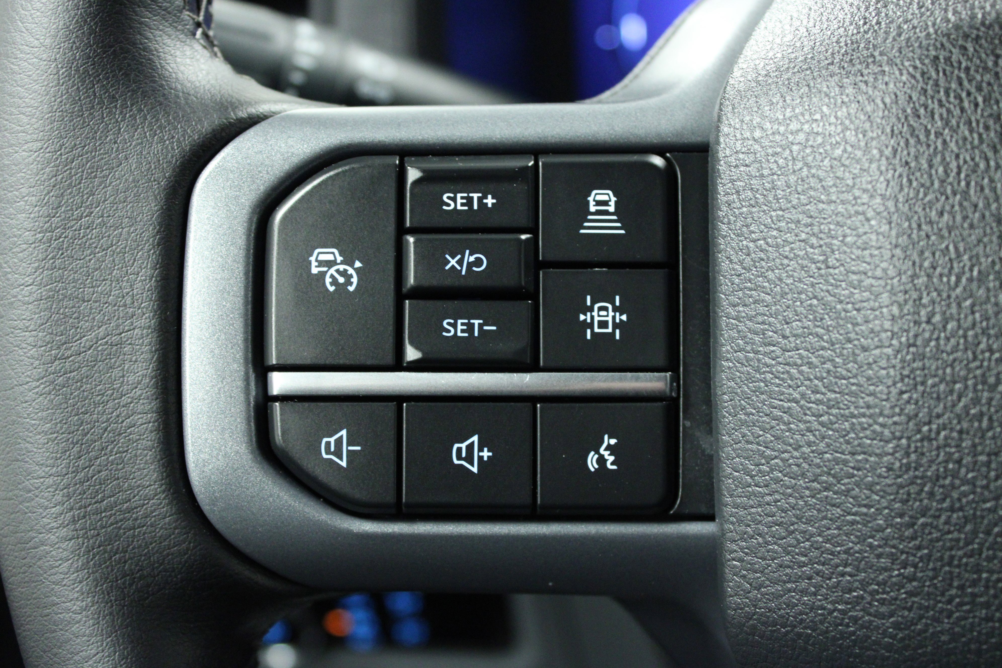 Used 2024 Ford F150 XLT w/ Equipment Group 302A MID image 21