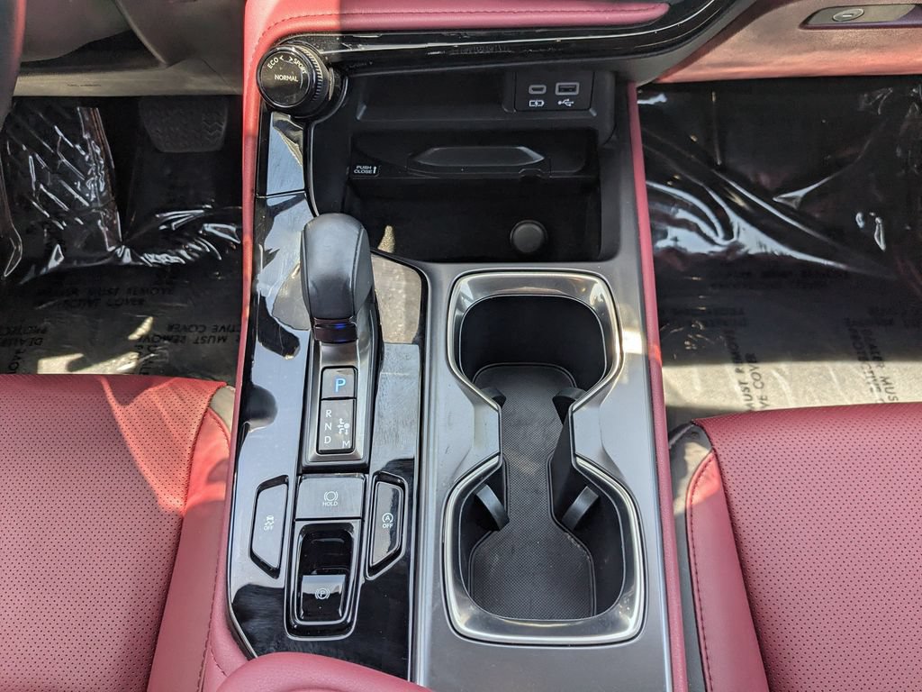 Used 2024 Lexus NX 250 FWD w/ Cold Area Package image 6