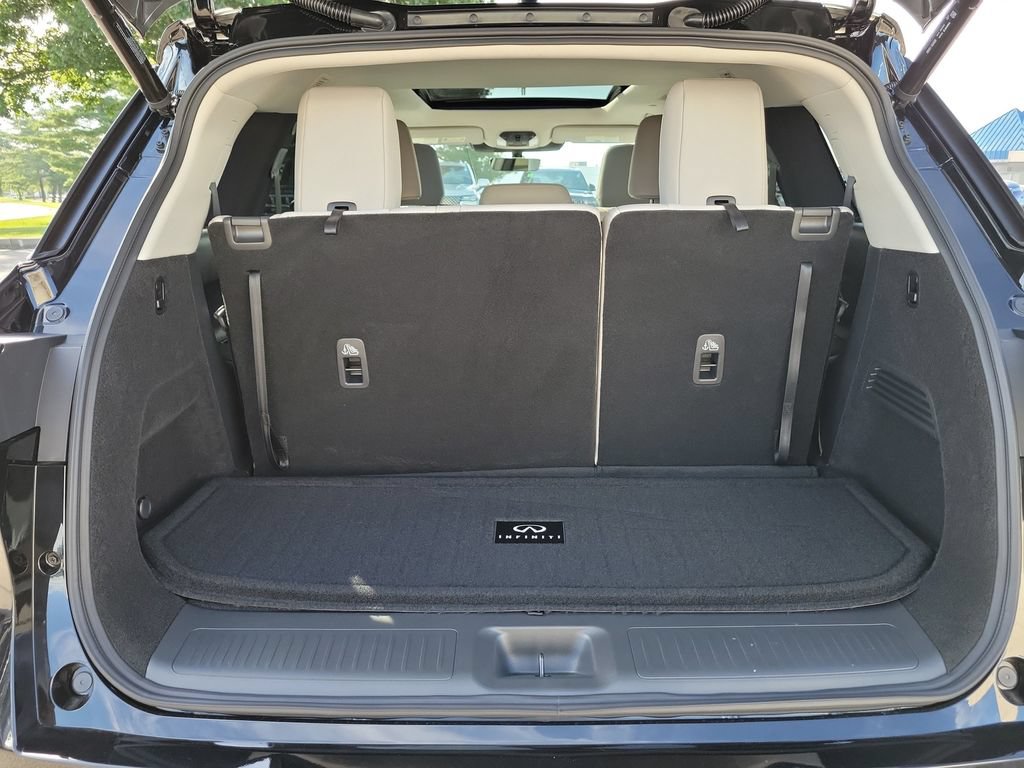 New 2027 INFINITI QX60 Luxe w/ Cargo Package AWD/4WD image 17
