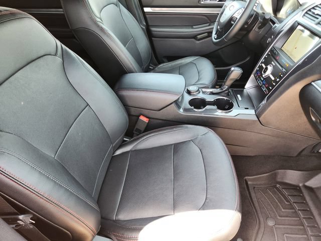 Used 2019 Ford Explorer Sport w/ Equipment Group 401A AWD/4WD image 13