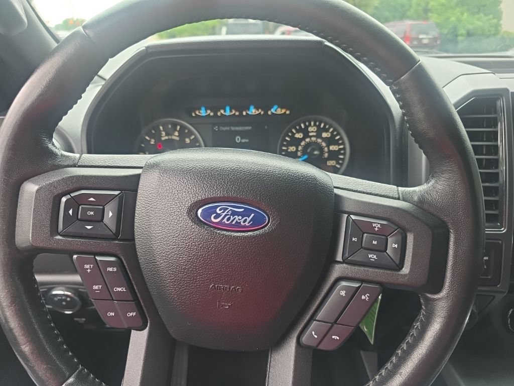 Used 2017 Ford F150 XLT w/ Equipment Group 302A Luxury AWD/4WD image 22