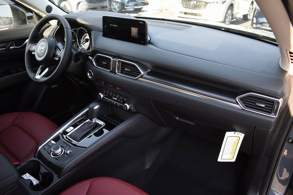 New 2025 MAZDA CX-5 Carbon Edition image 29