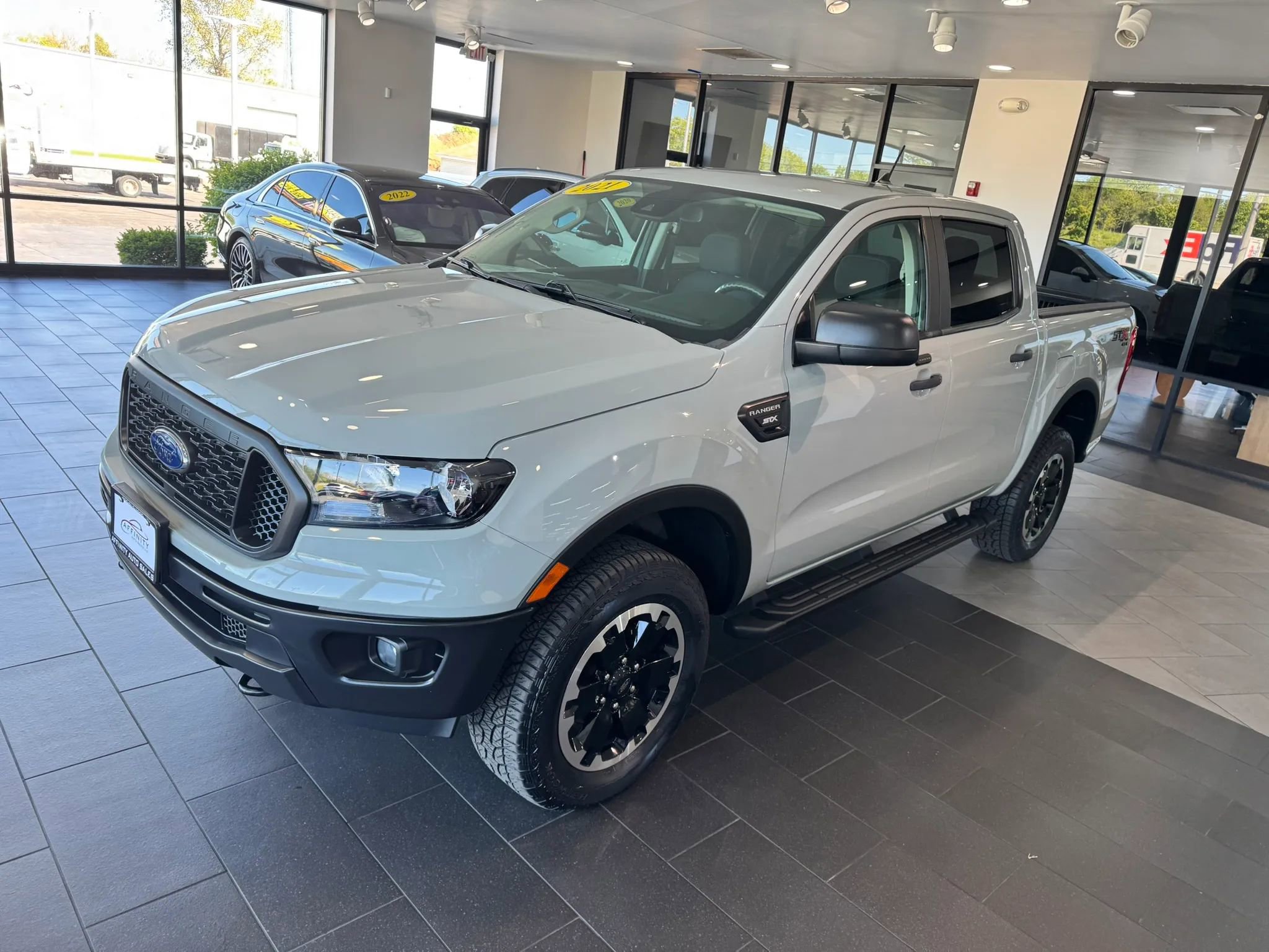 Used 2021 Ford Ranger XL w/ Equipment Group 101A High AWD/4WD image 2