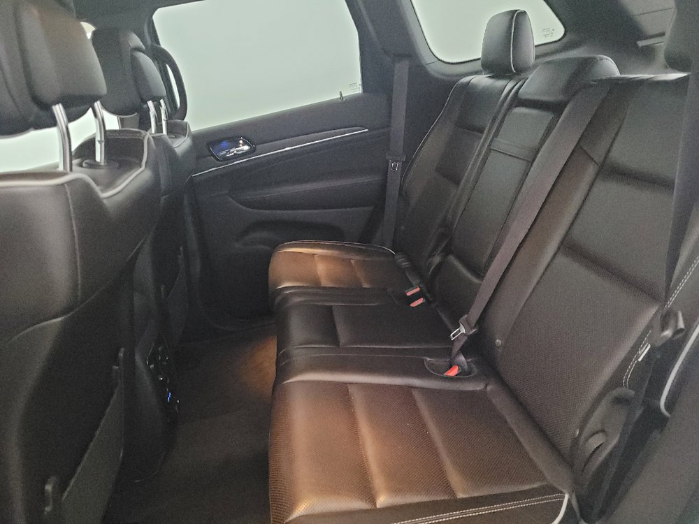 Used 2019 Jeep Grand Cherokee Overland AWD/4WD image 18