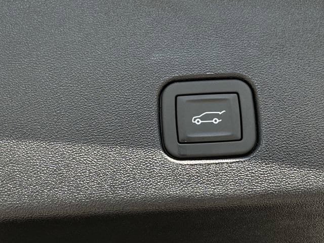 New 2026 Cadillac Optiq V w/ Magnus Launch Edition AWD/4WD image 27