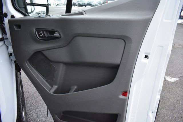New 2026 Ford Transit 250 148 Medium Roof w/ Load Area Protection Package image 39