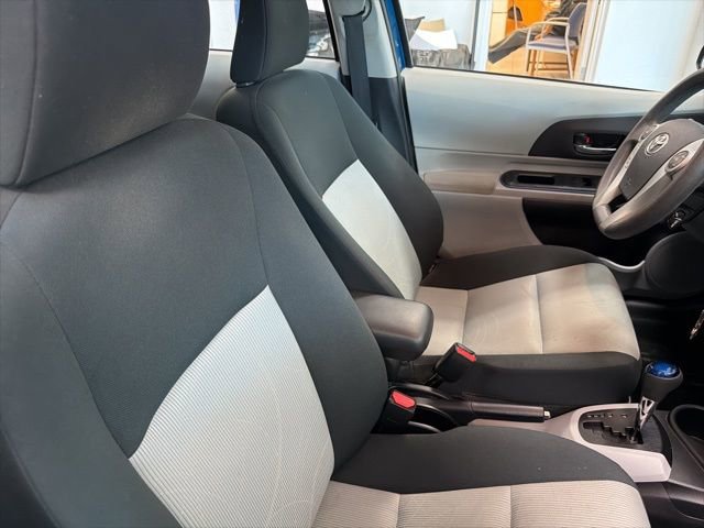 Used 2012 Toyota Prius C Two image 28