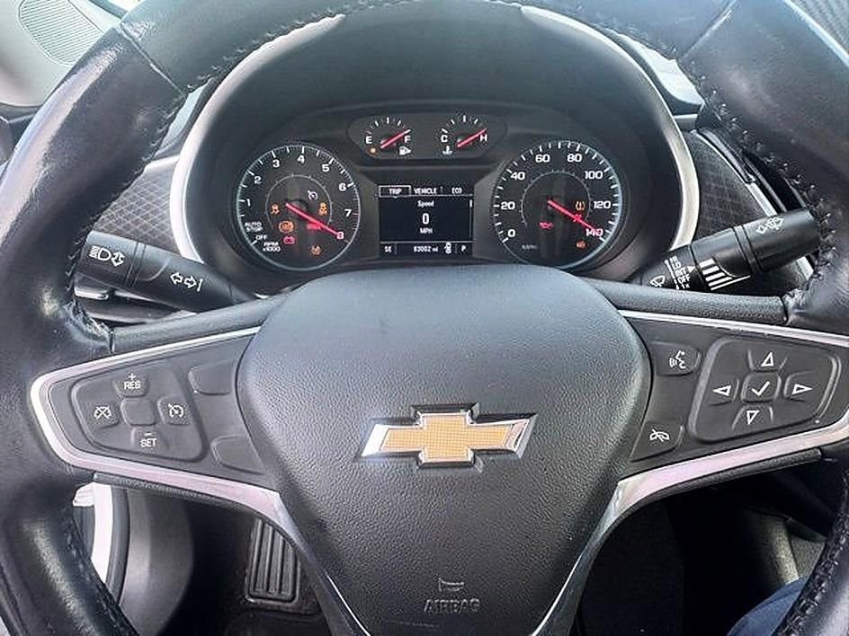 Used 2021 Chevrolet Malibu RS FWD image 4