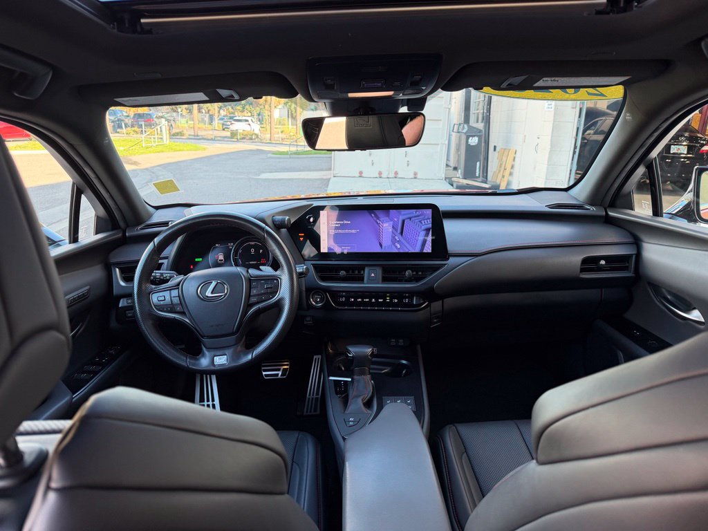 Used 2023 Lexus UX 250h F Sport FWD image 15
