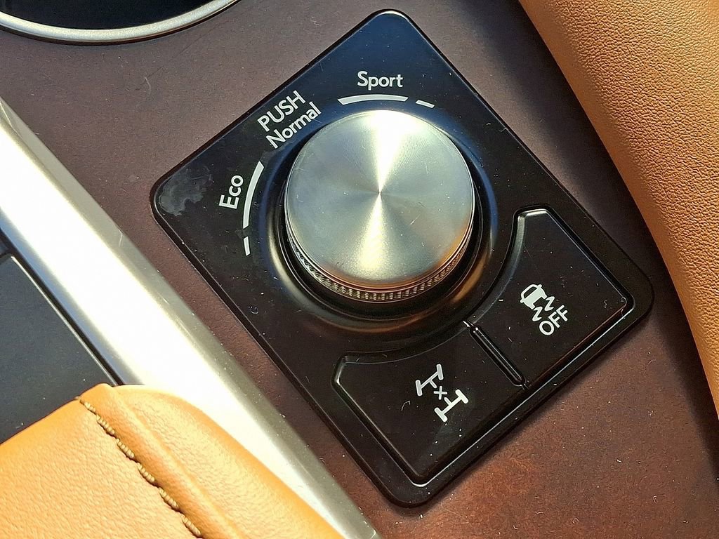 Used 2022 Lexus RX 350 AWD w/ Premium Package image 25