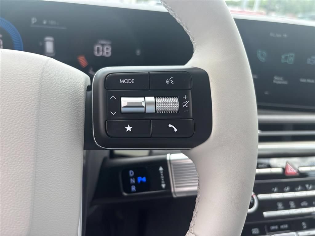 New 2026 Hyundai Santa Fe SE FWD image 17