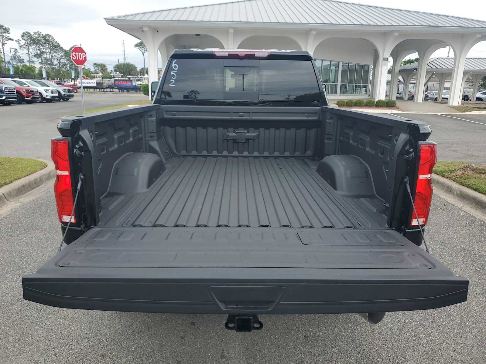 New 2026 Chevrolet Silverado 3500 LTZ w/ LTZ Plus Package AWD/4WD image 5