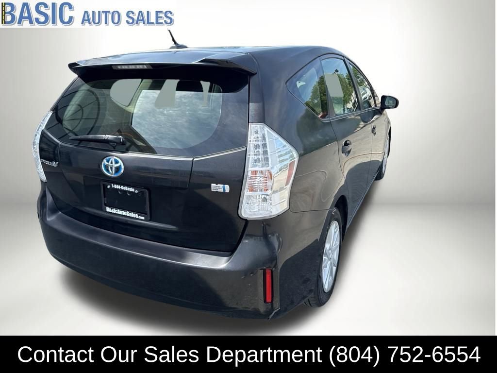 Used 2014 Toyota Prius V Three w/ Preferred Accessory Package FWD image 7