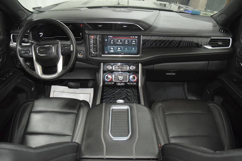 Used 2023 GMC Yukon XL Denali AWD/4WD image 33
