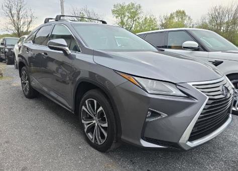 Used 2017 Lexus RX 450h AWD w/ Accessory Package image 4