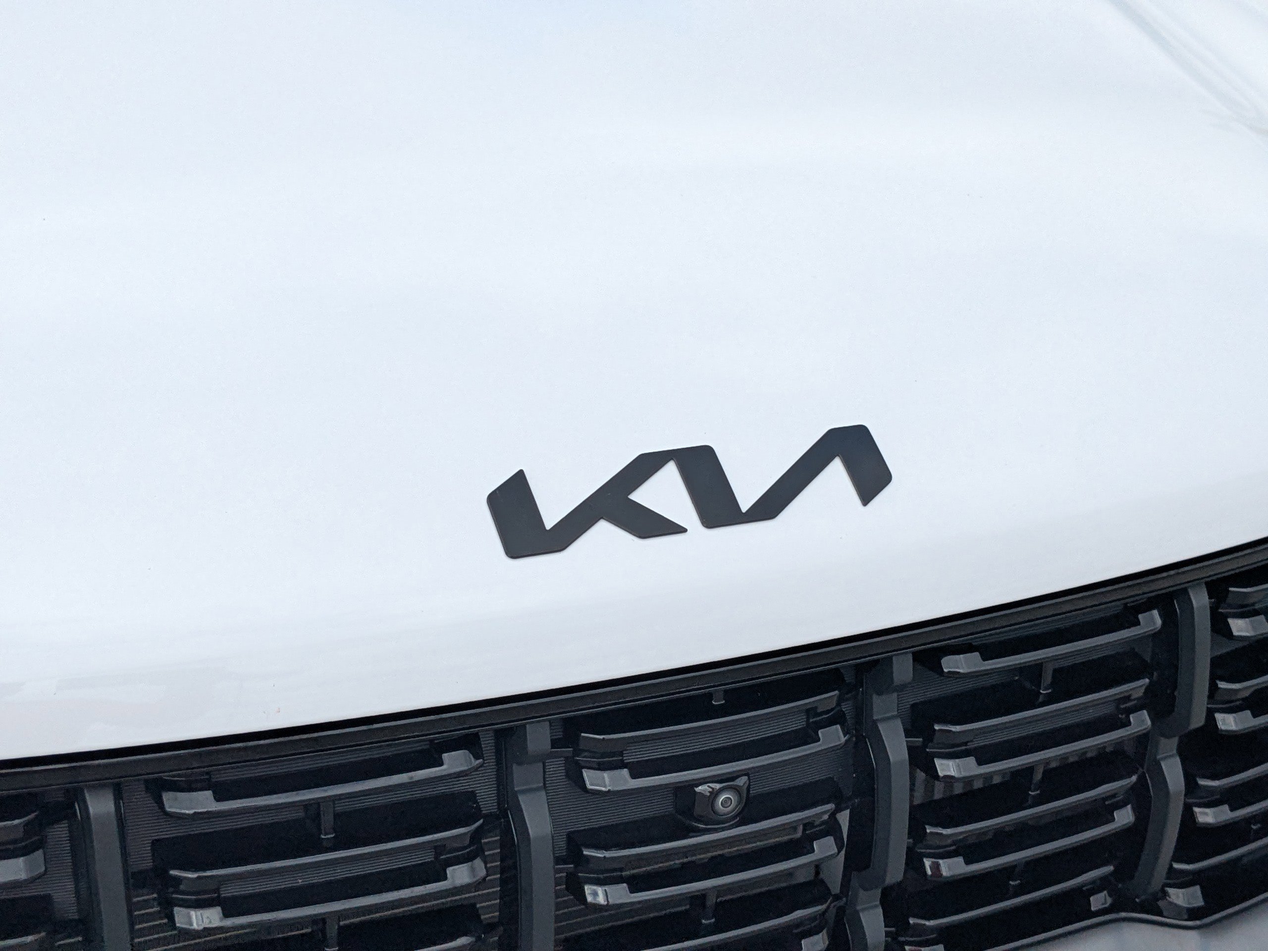 Certified 2025 Kia Sorento SX image 11