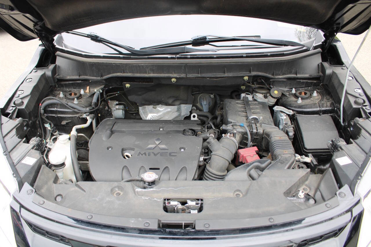 Used 2024 Mitsubishi Outlander Sport AWD image 15