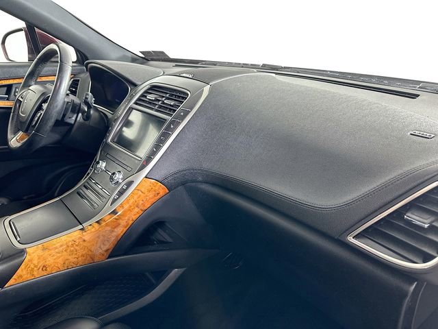 Used 2020 Lincoln Nautilus Reserve w/ Equipment Group 201A image 32