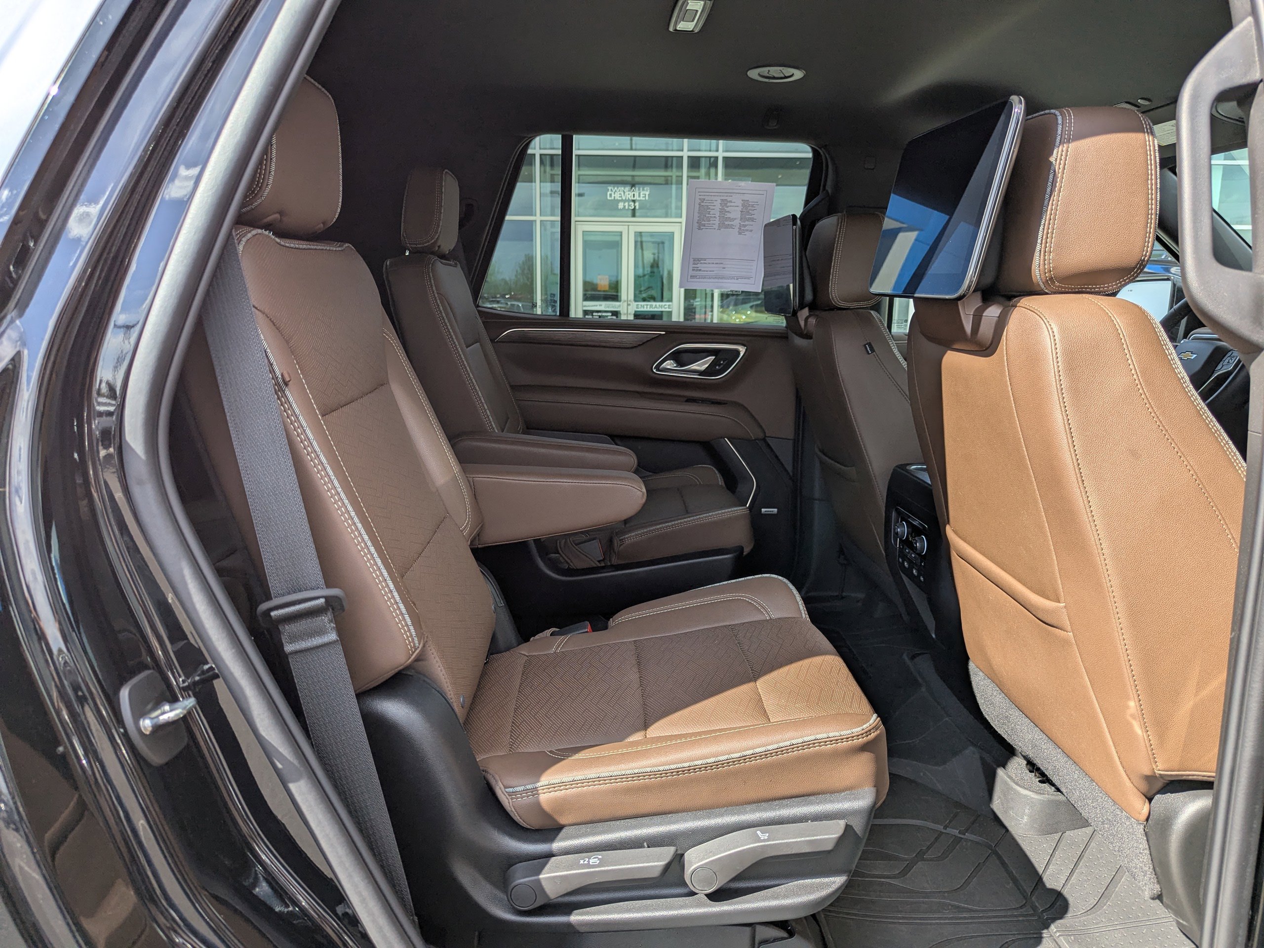 Certified 2024 Chevrolet Tahoe High Country AWD/4WD image 45