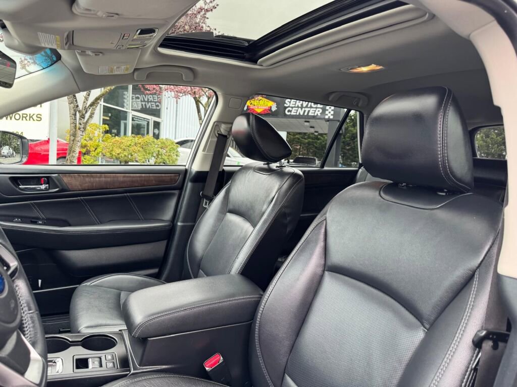 Used 2018 Subaru Outback 2.5i Limited image 10