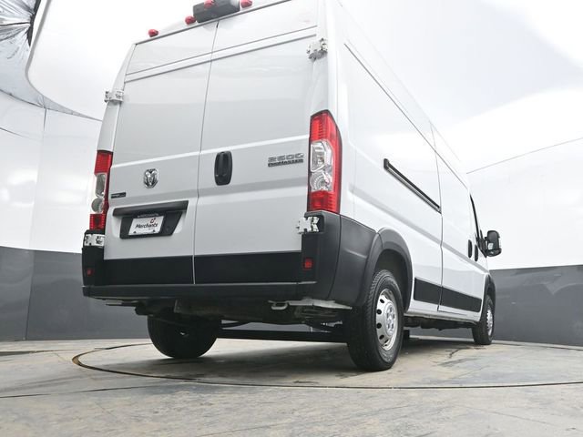 Used 2025 RAM ProMaster 2500 w/ Convenience Group image 35