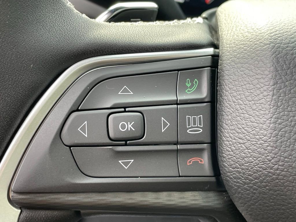 New 2025 Jeep Grand Cherokee L Altitude image 31