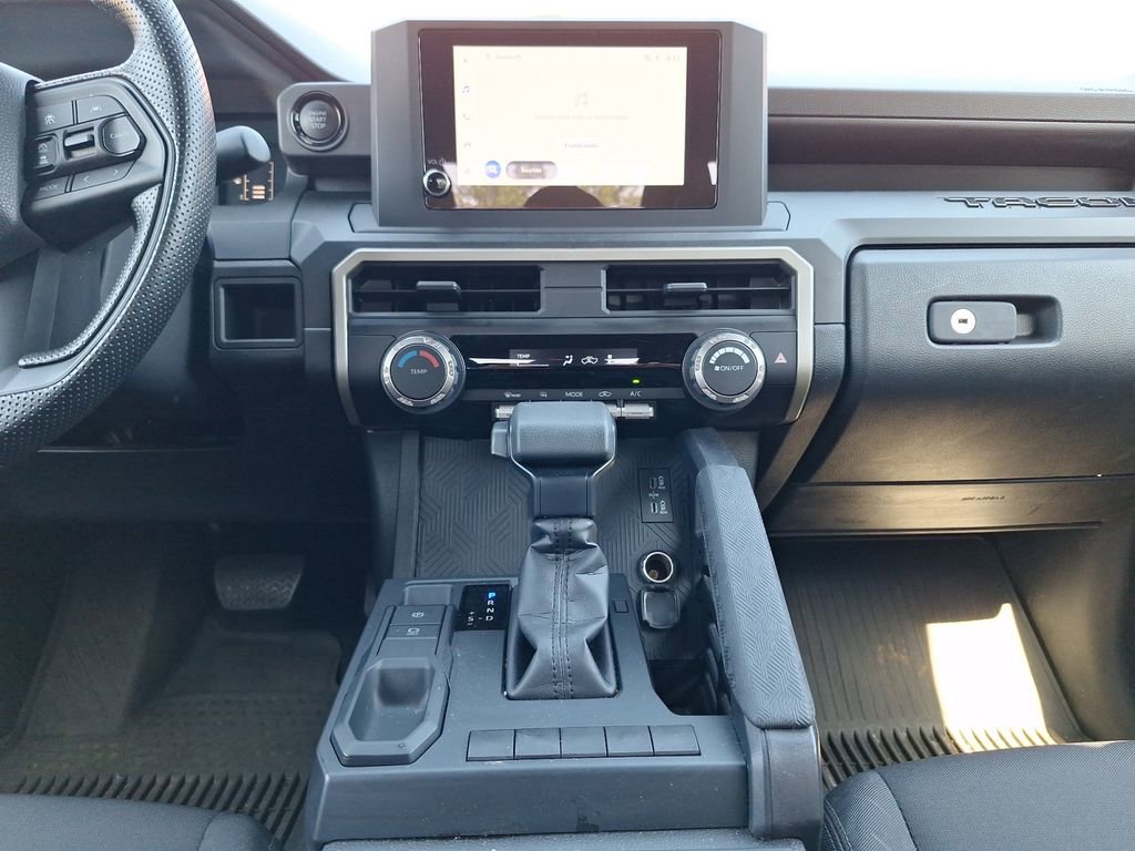 Used 2025 Toyota Tacoma SR RWD image 17