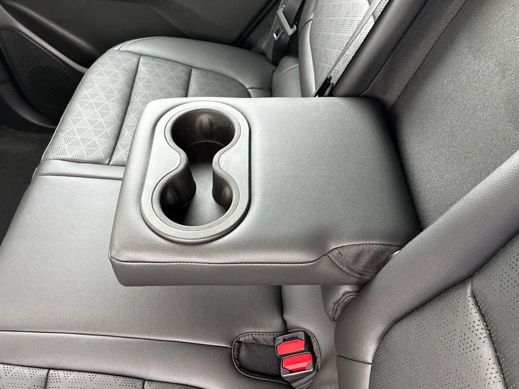 New 2027 Chevrolet Bolt LT w/ Comfort Package FWD image 24