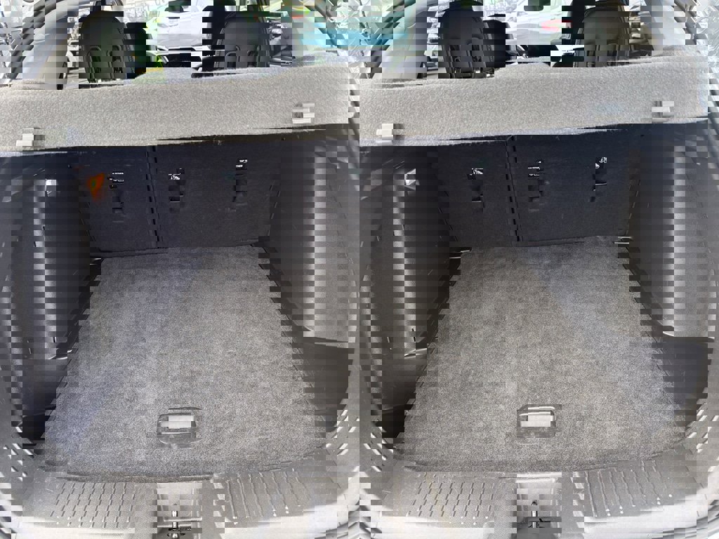 Used 2025 Chevrolet Trax LT w/ LT Convenience Package image 15