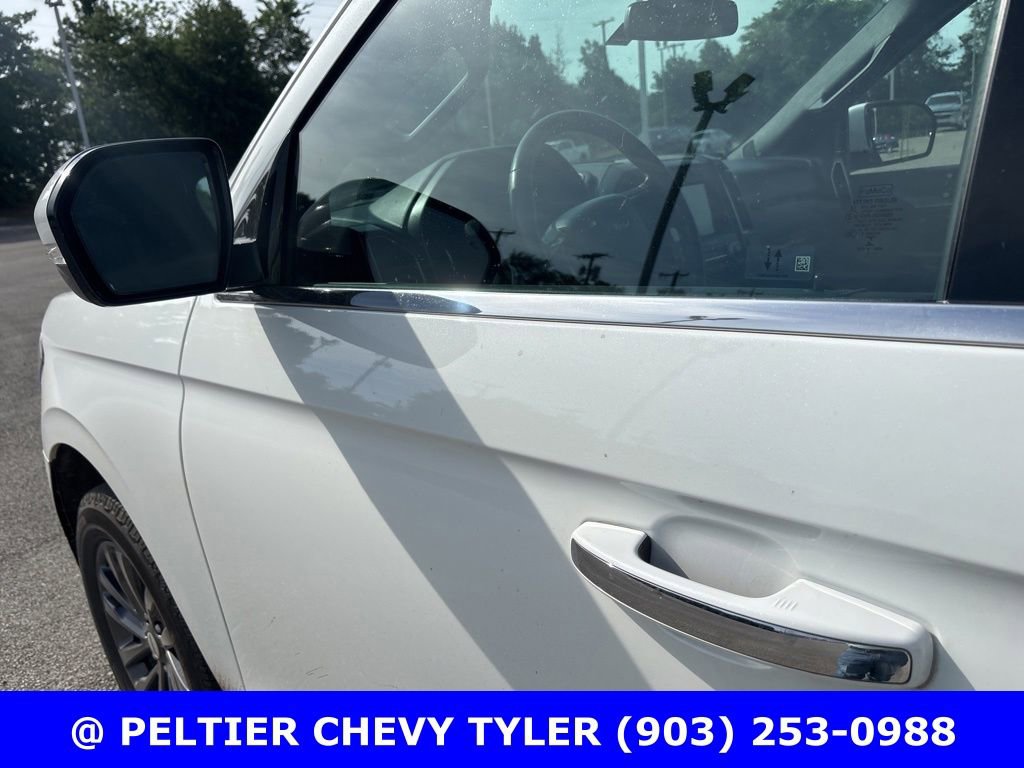 Used 2021 Ford Expedition Limited RWD image 9