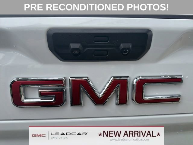Used 2023 GMC Sierra 2500 AT4 w/ AT4 Preferred Package AWD/4WD image 17